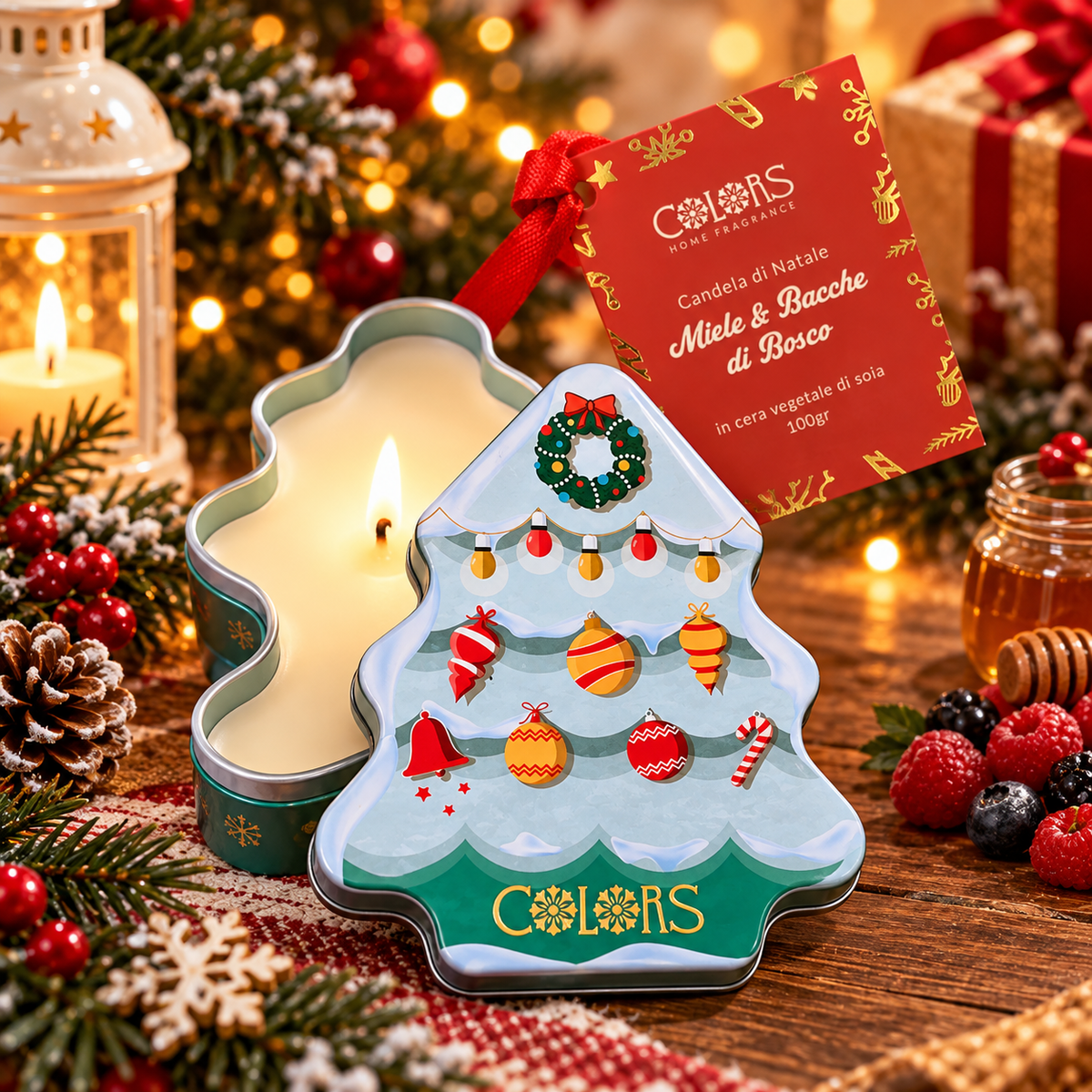 COLORS-CANDELA ALBERO DI NATALE MIELE & BACCHE DI BOSCO 100GR